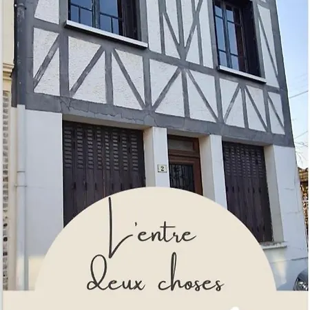 L Entre Deux Choses Casa de Férias Saint-Pierre-de-Bailleul