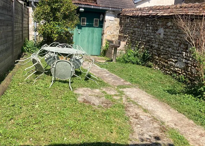 Holiday home L Entre Deux Choses *